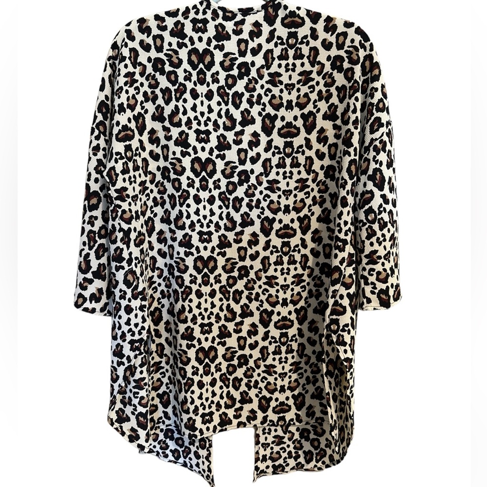 Carole Christian OS Kimono Leopard!